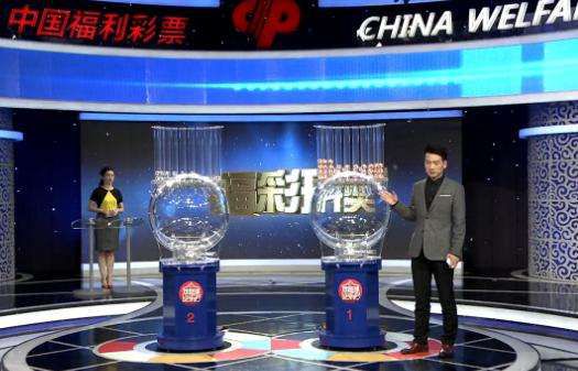 事实证明，这不是好莱坞的生存之道，因为，观众喜欢电影明星，而且，在今天多样化的社会里，实际上电影明星制的发展步伐越来越快了。